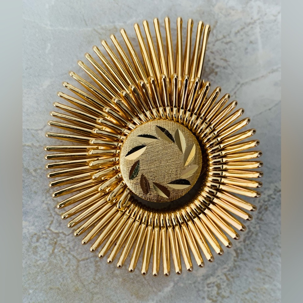 Vintage Gold Spiral Scarf Clip West Germany